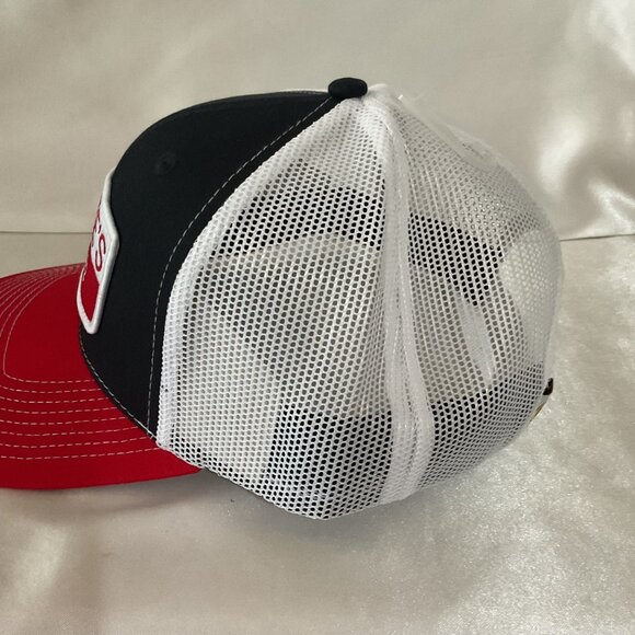 Buc-Ees Trucker Hat With Texas Flag Patch Adjustable Snapback Red/Black/White - Picture 2 of 6